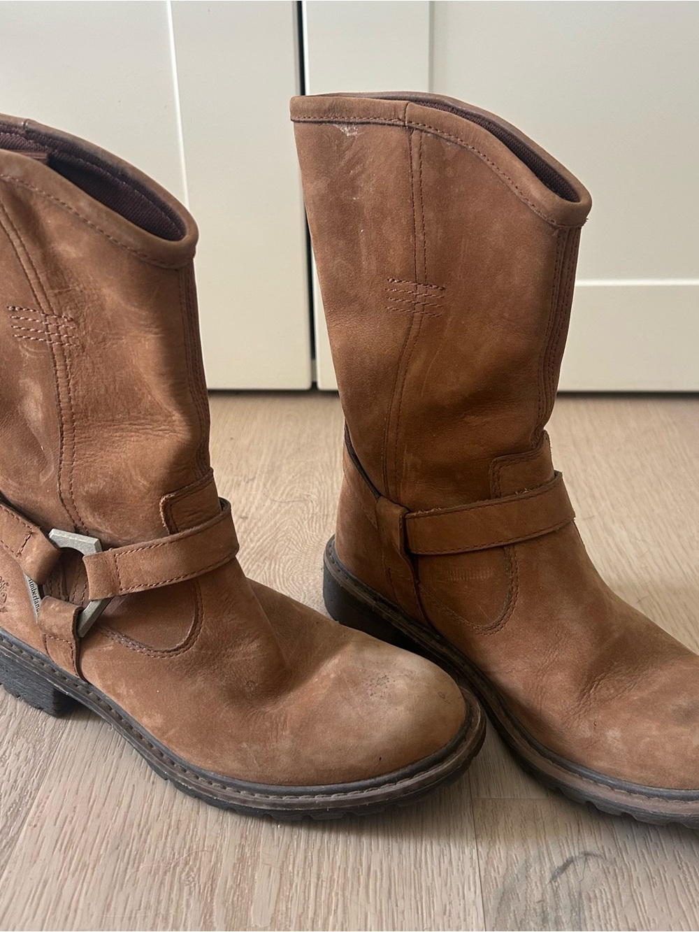 Timberland Chestnut Brown Leather Women's Moto Boots